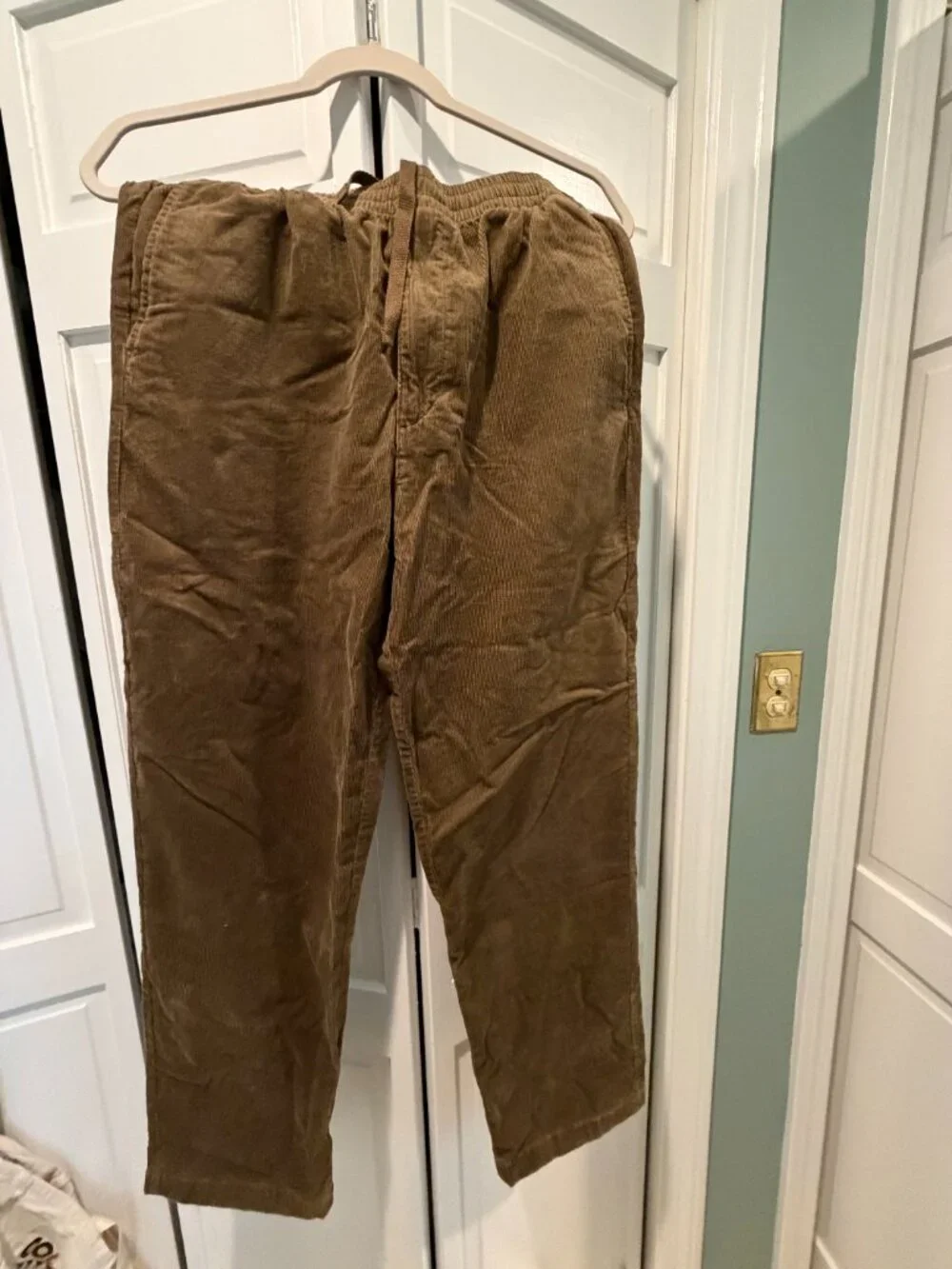 NWT Uniqlo Corduroy Easy Pants - Brown - Size Medium